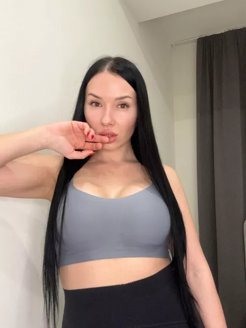 Too tight or is it fine? by Thick-Pear-2006