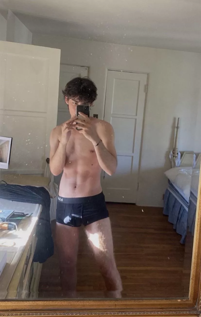 (20) hmu if you’re around my age posted by Mike-ironman