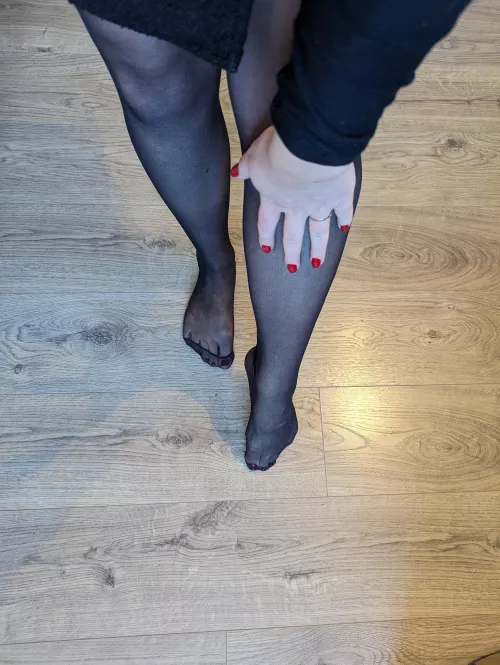 Bending over for you by SubNerdette