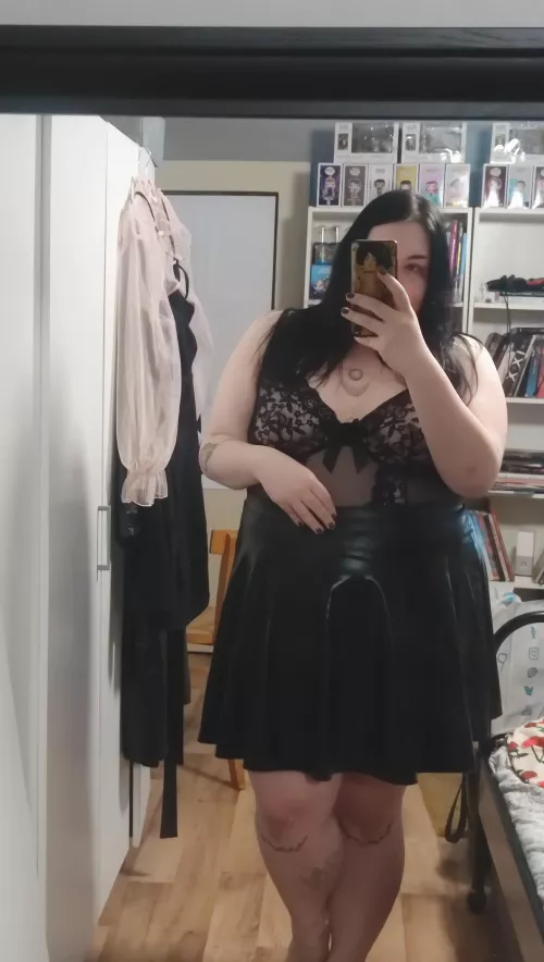 Cute fit for the night by PrinceznaViktorka