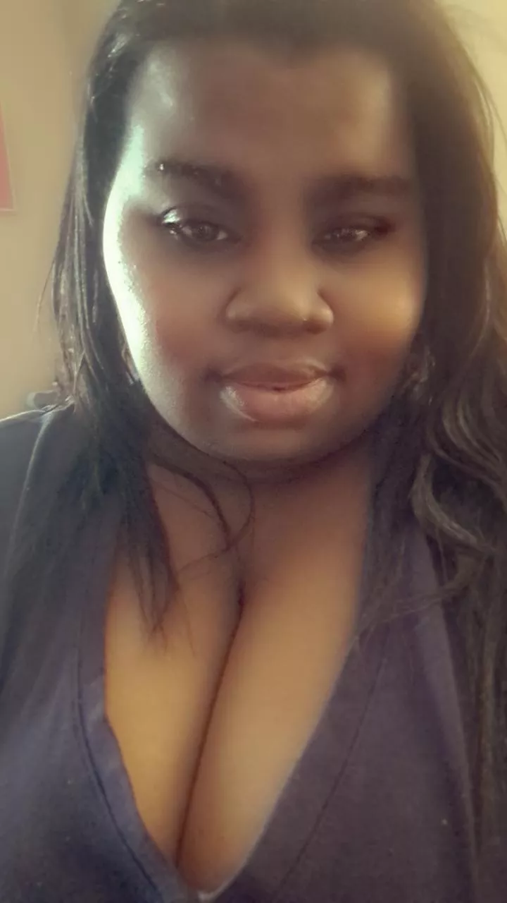 Happy Sunday! posted by Tiny012