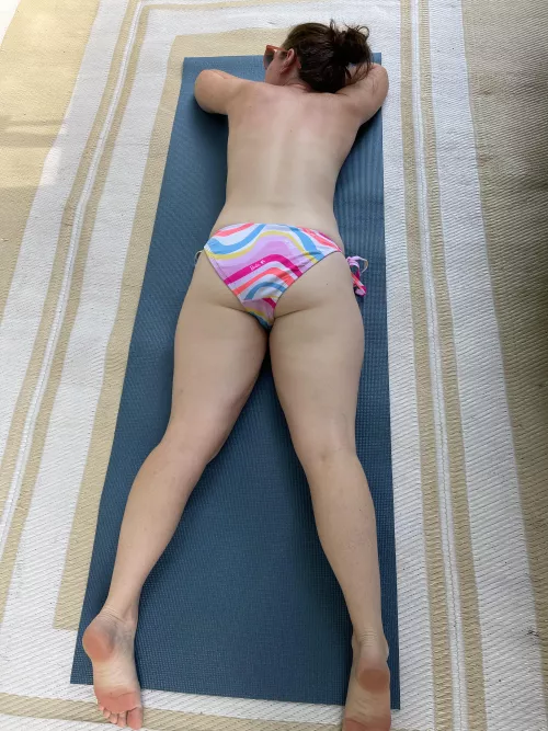 Have fun in the sun in the yard  by tryingnewthings86