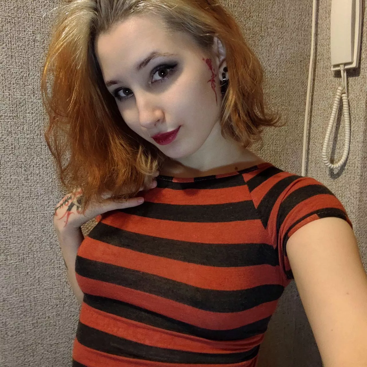 I feel amazing without bra😍 posted by Bilonnna