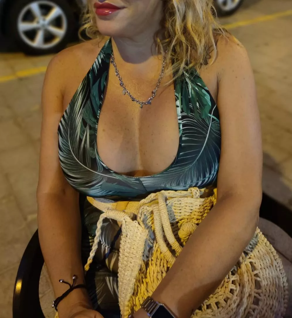 Milf 49 (f) posted by missjonner74