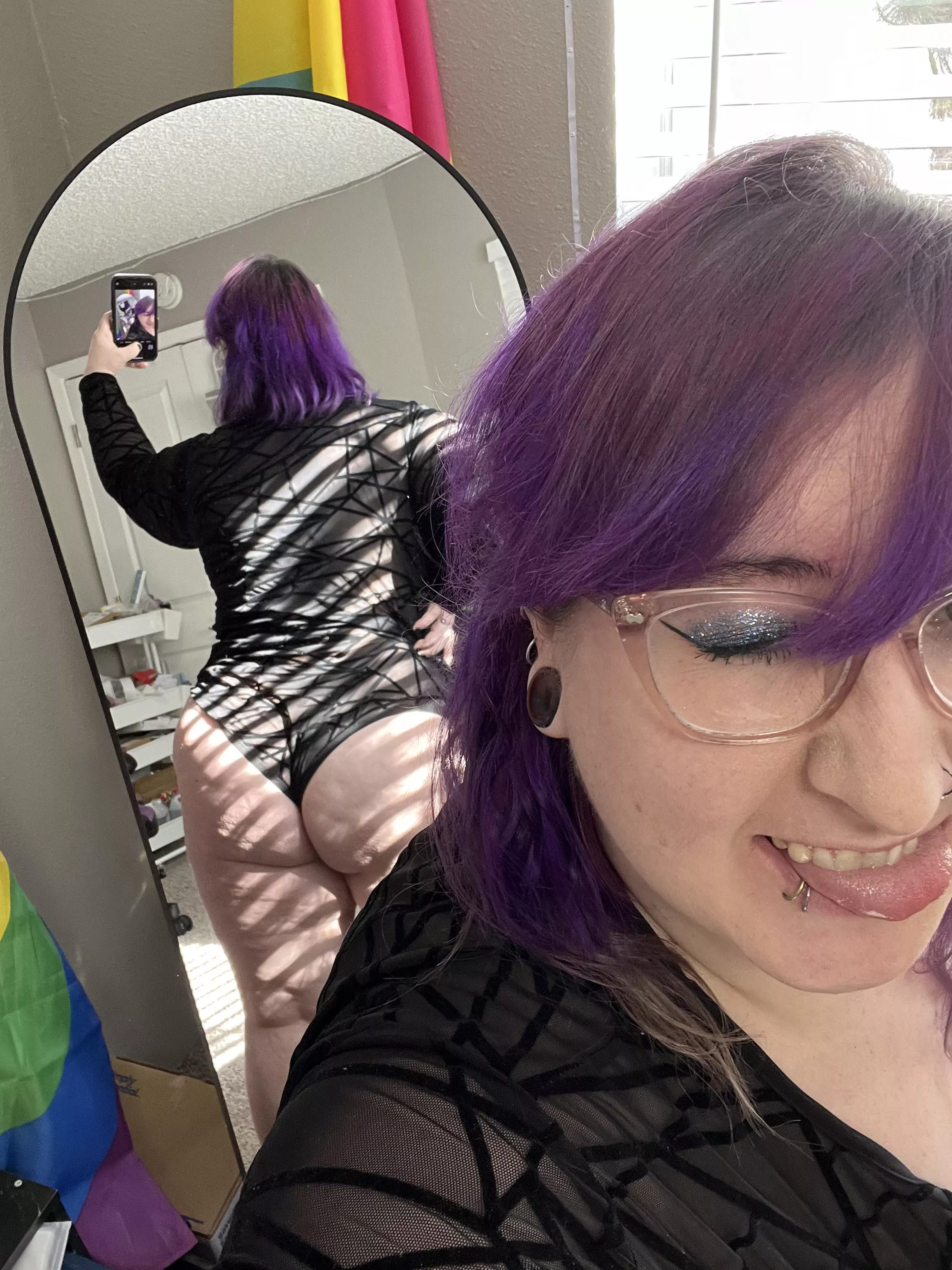 My ass is great for sitting 🤭. posted by BroodingBeaver