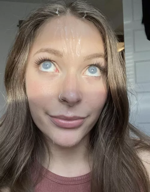 Paint my face ;) by jessnjamez