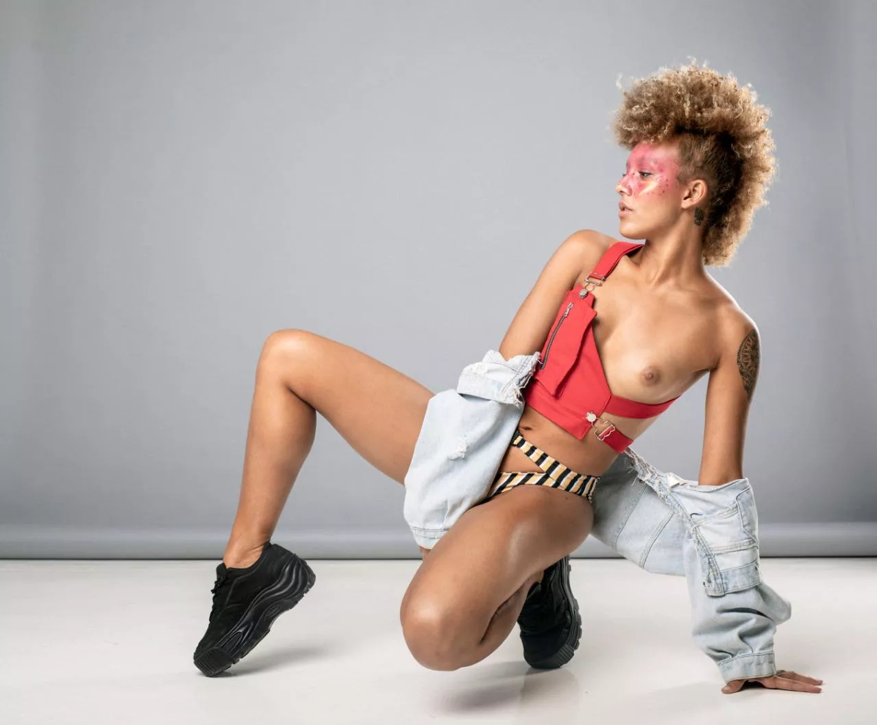 Skilled enough to be my next photographer? posted by SlowLoadz