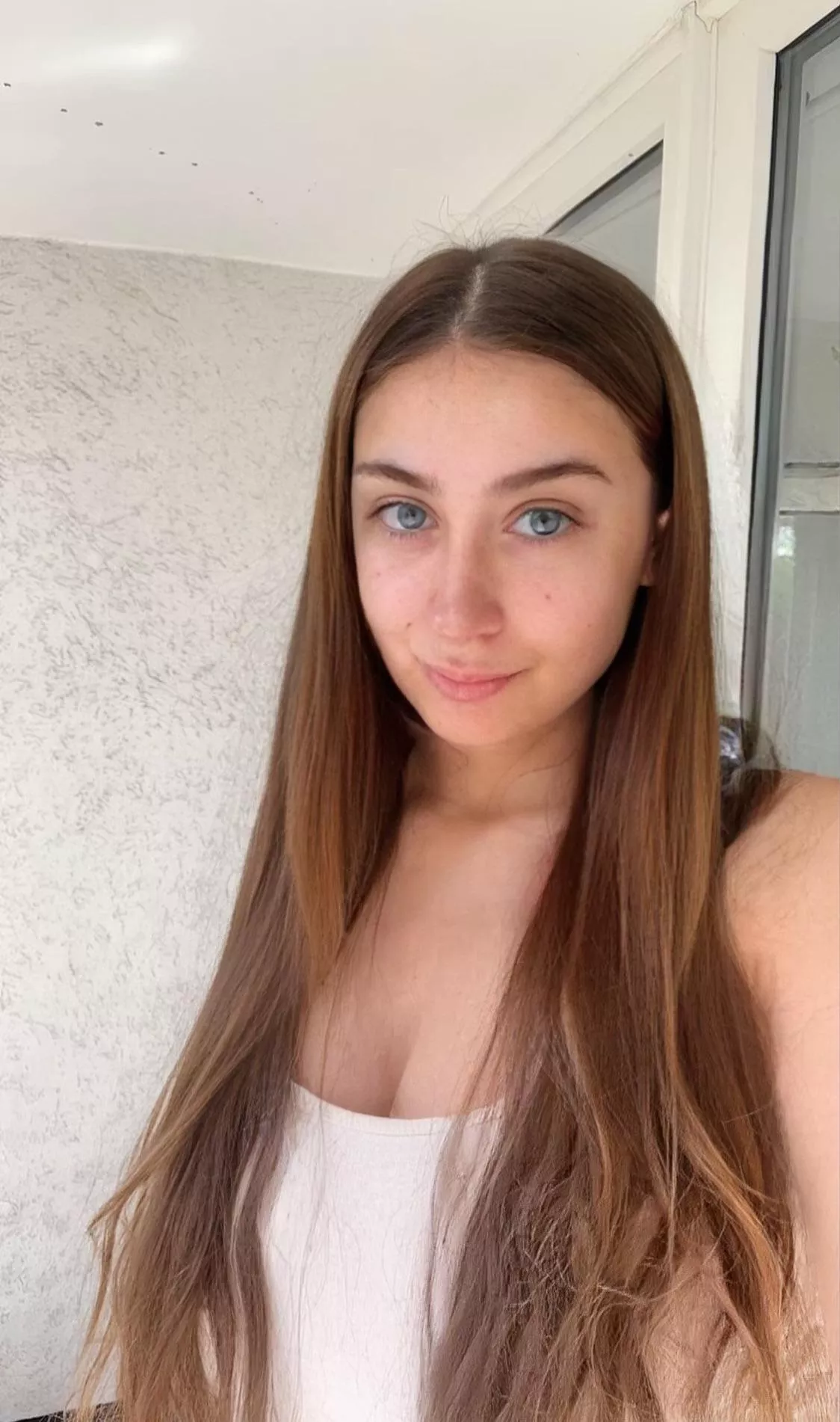 sunny selfies make everything better posted by chikitalyana