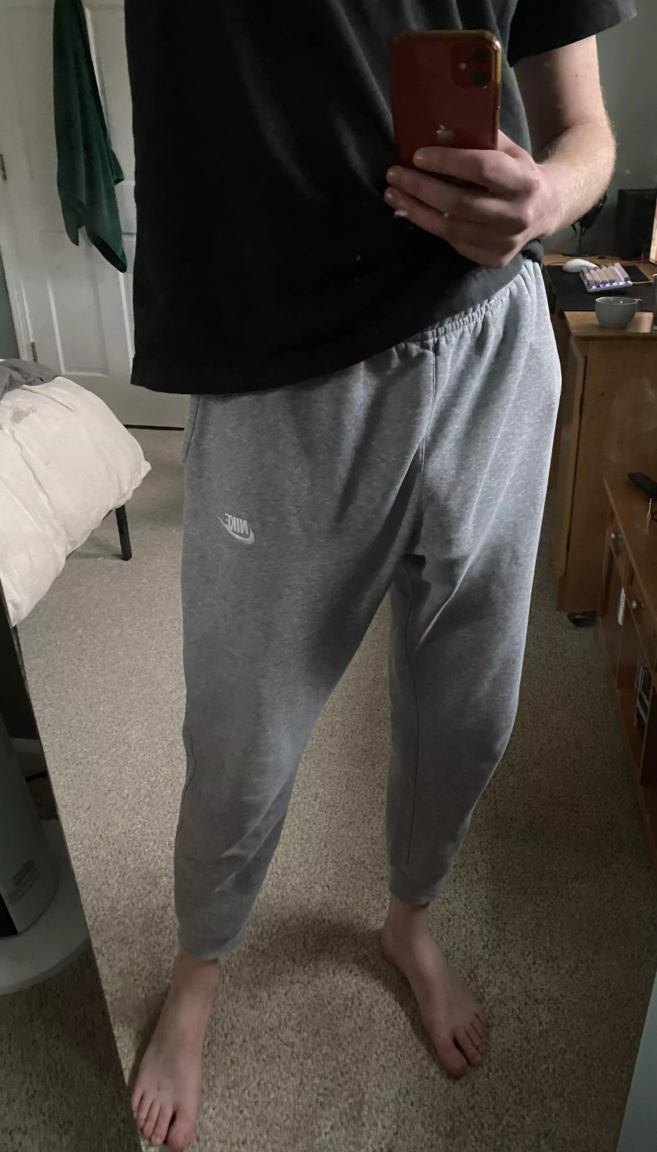 These sweatpants leave little to the imagination posted by shy_and_hung