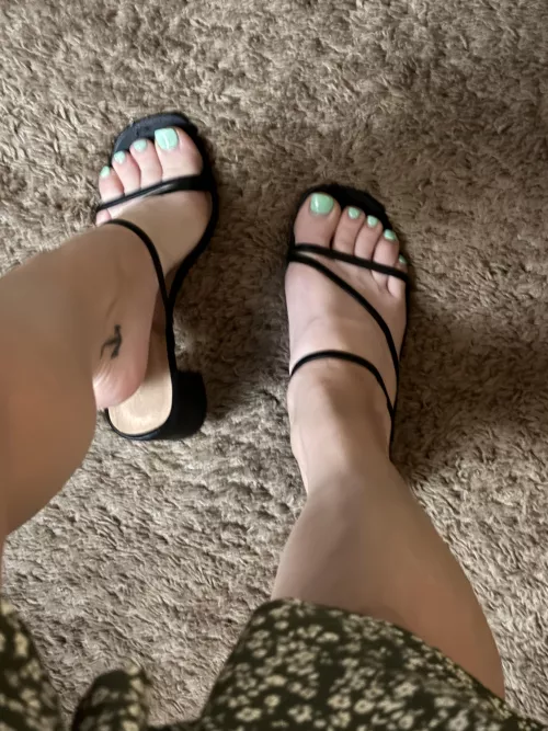 Went out last night ;) by Hallegoodgirlx