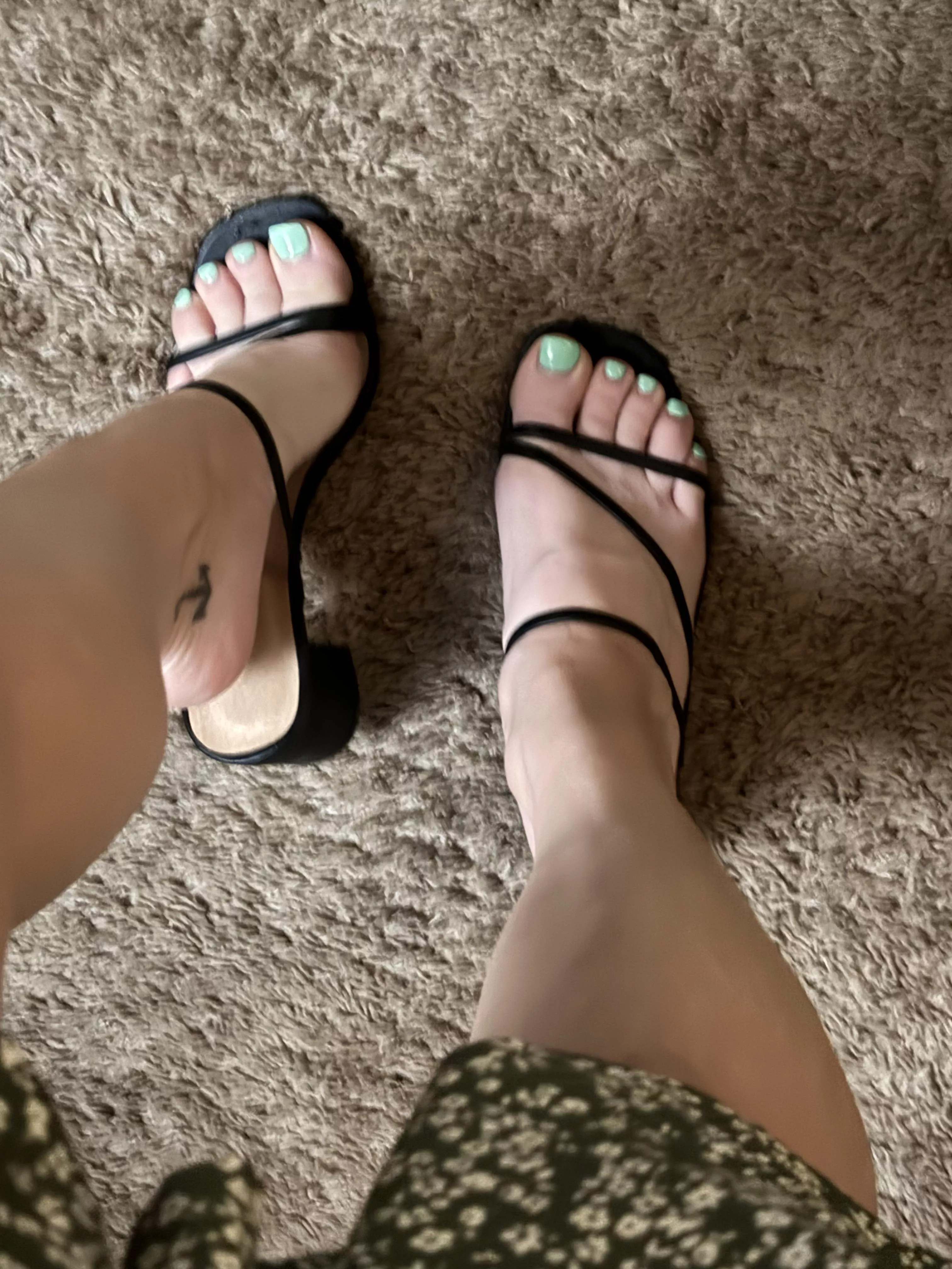 Went out last night ;) posted by Hallegoodgirlx