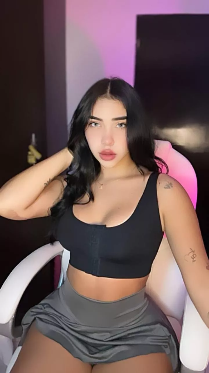 where are you taking me on our first date? posted by UpstateFathom