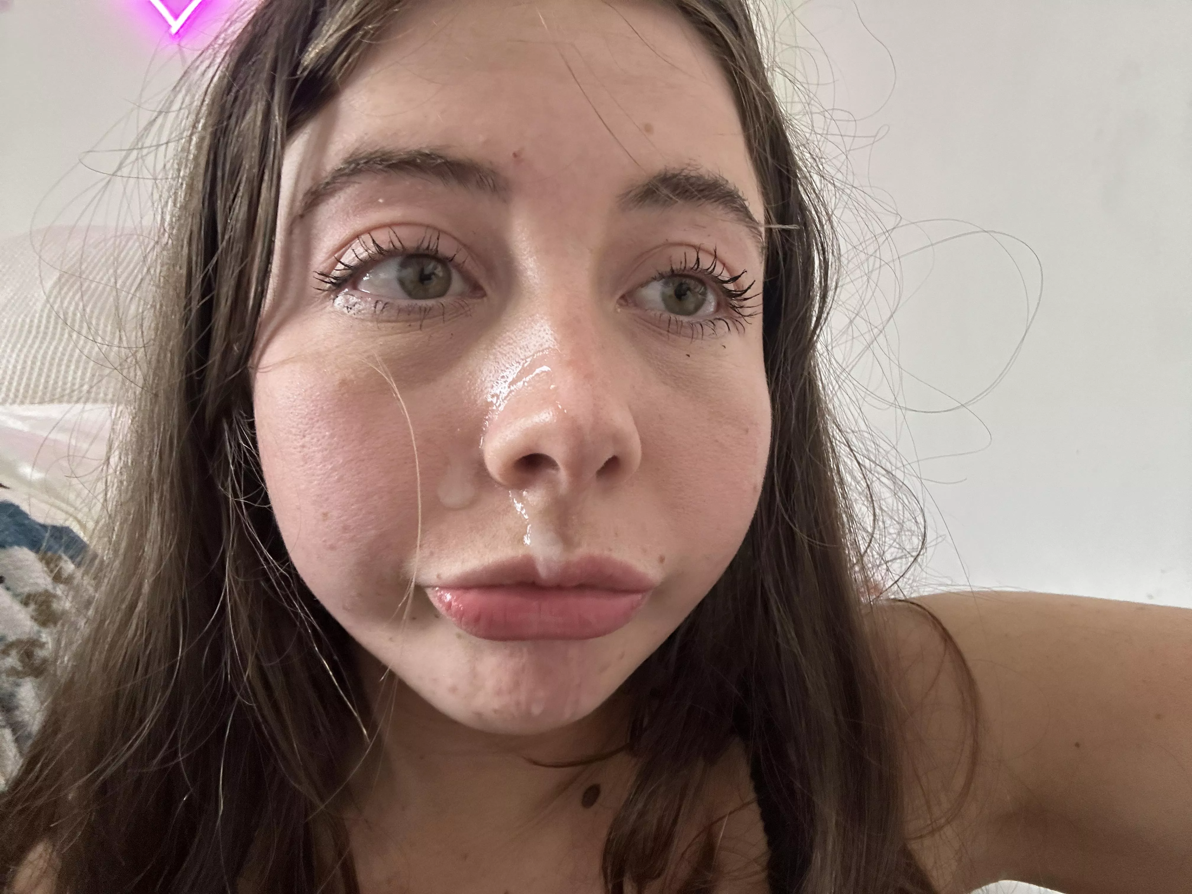 Would you like to cum on my nerdy face? posted by Alice_PN