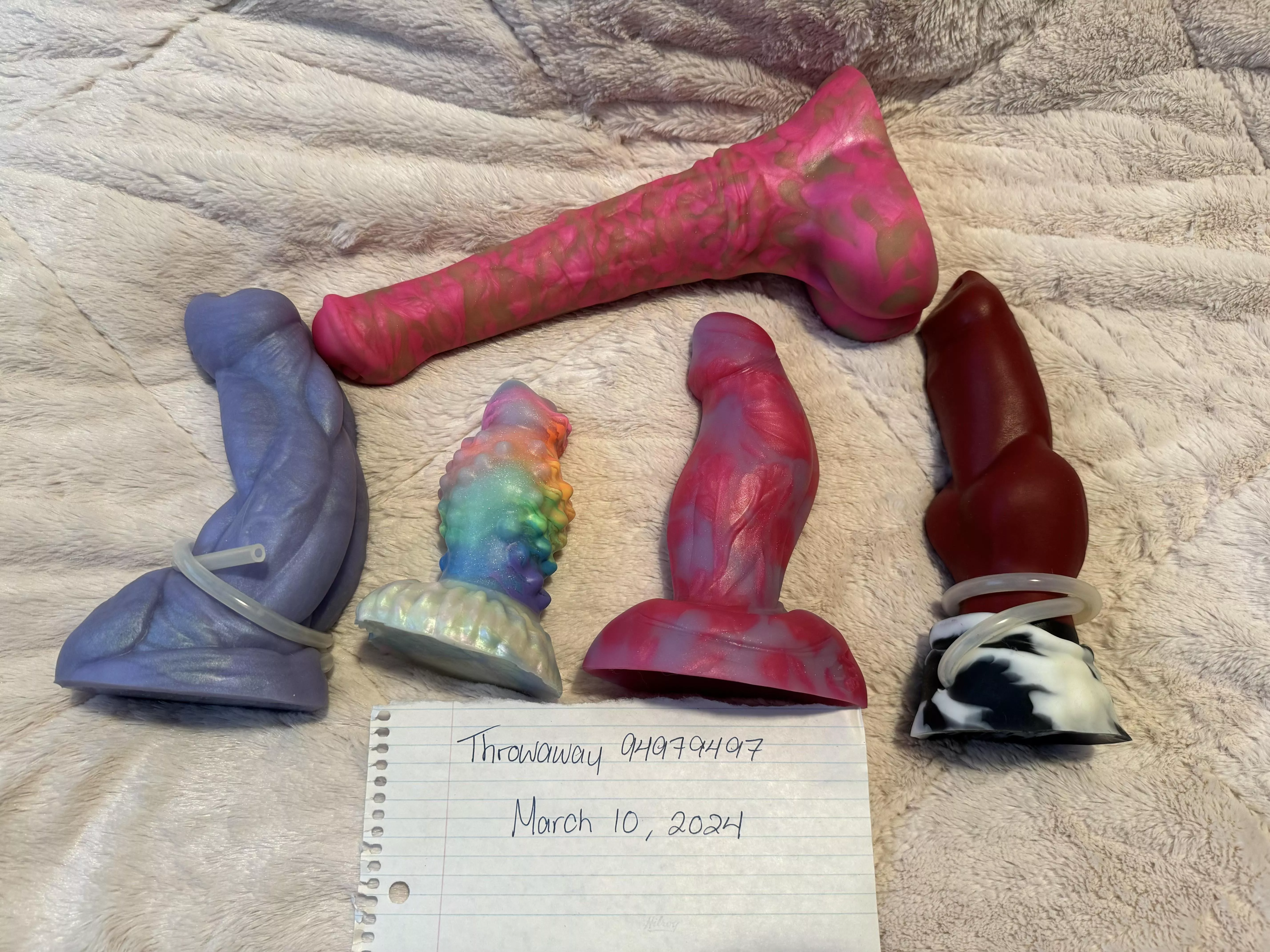 (WTS CAN) MOVING NEED TO SELL ASAP posted by Throwaway94979497