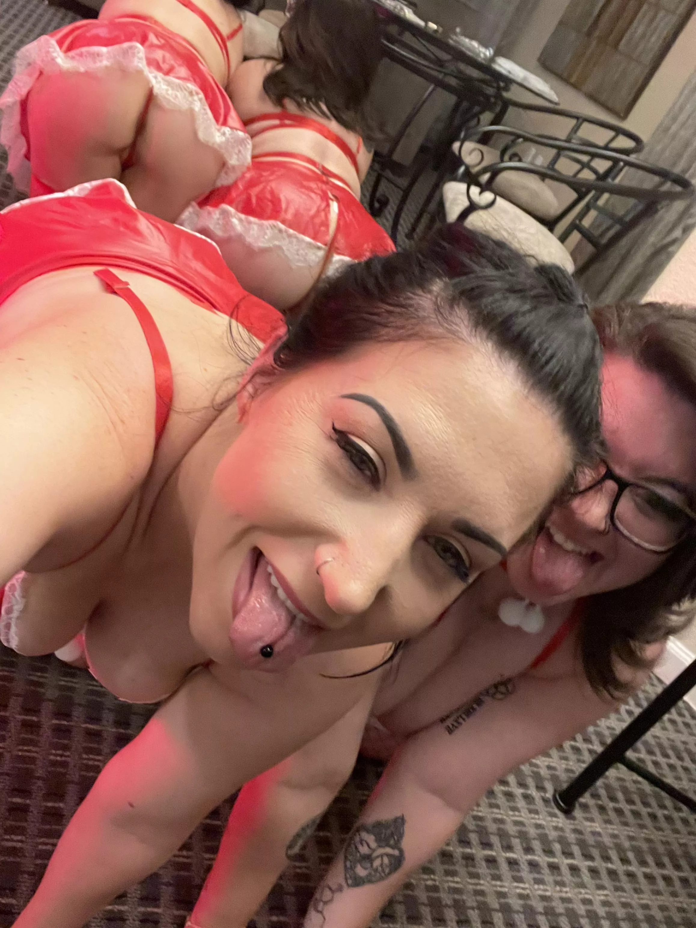 2 is better than one, or am i wrong  posted by MissKhloeLove