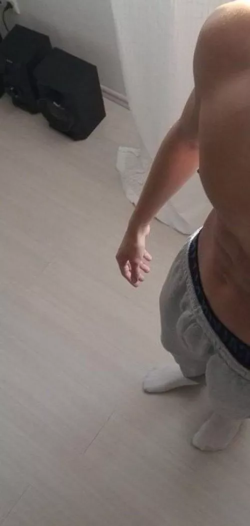 24 M CURIOUS FIT BWC. Show face and send asl first if you add. Snap me one1700 by Ok_Lengthiness_2874