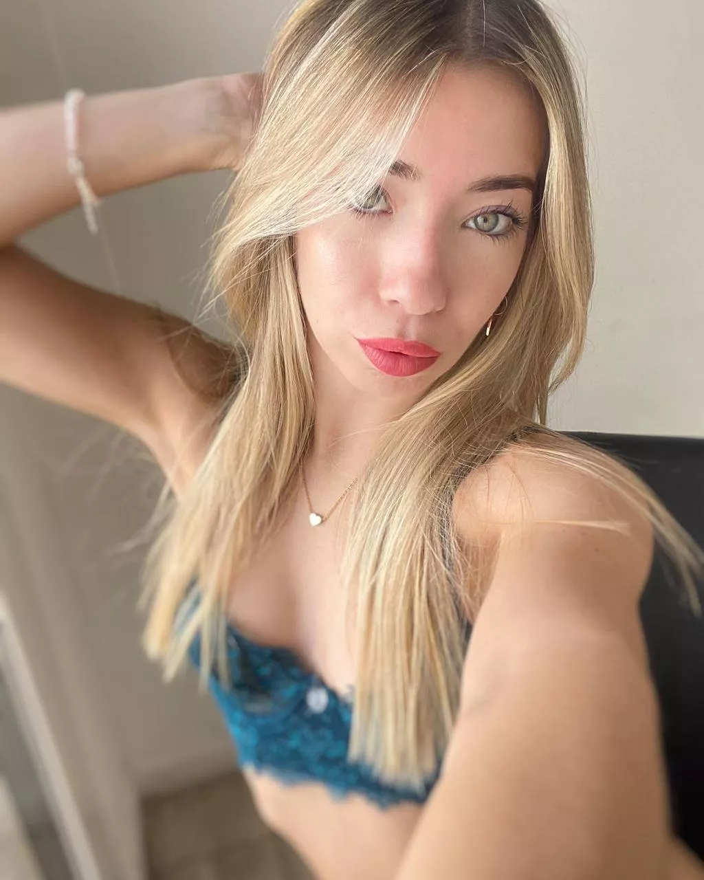 Am I GF material or one night stand type ? posted by Dimathevs