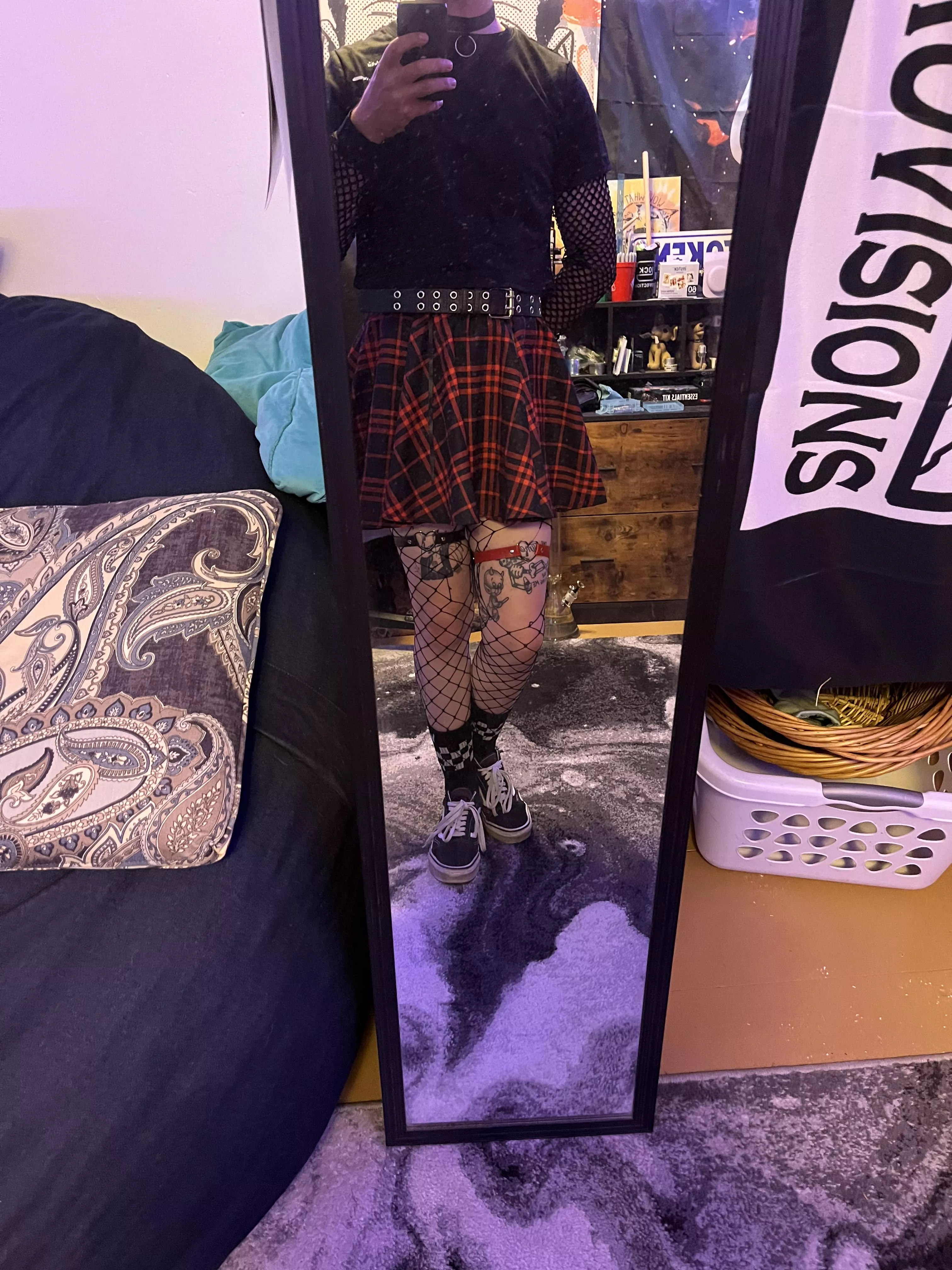 Been doom scrolling for a while why don’t you rest here I have cookies  posted by Crispynipzy