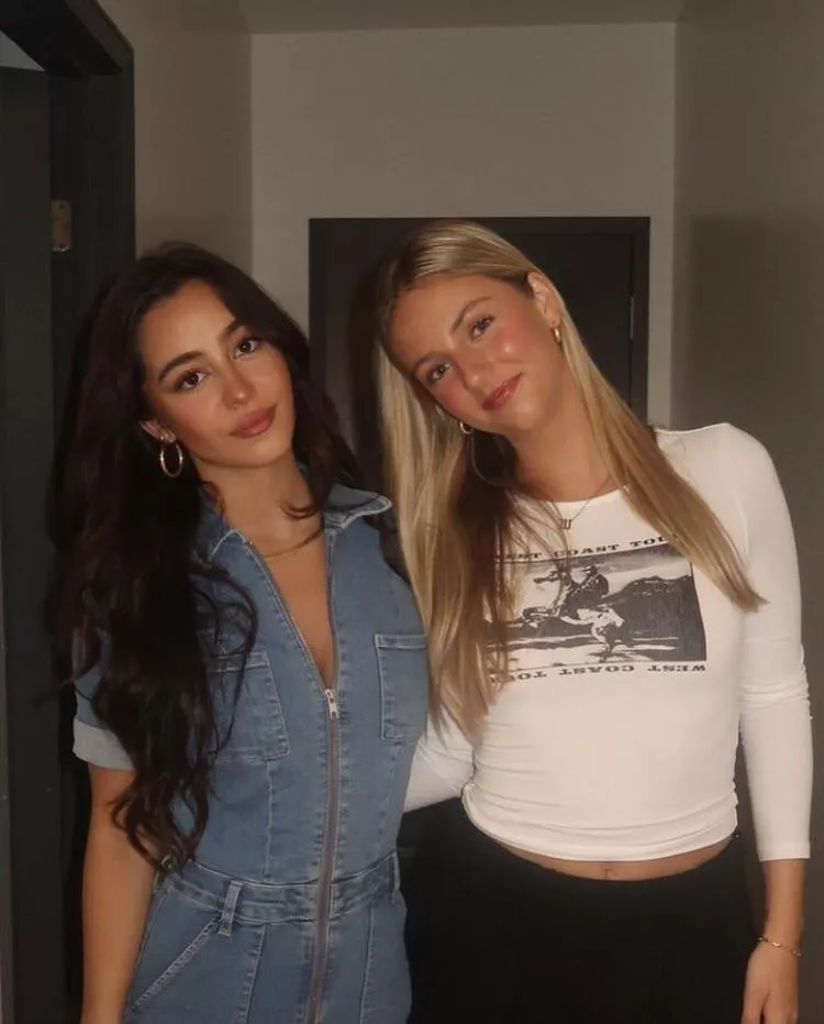 brunette or blonde?  posted by devilndaisies