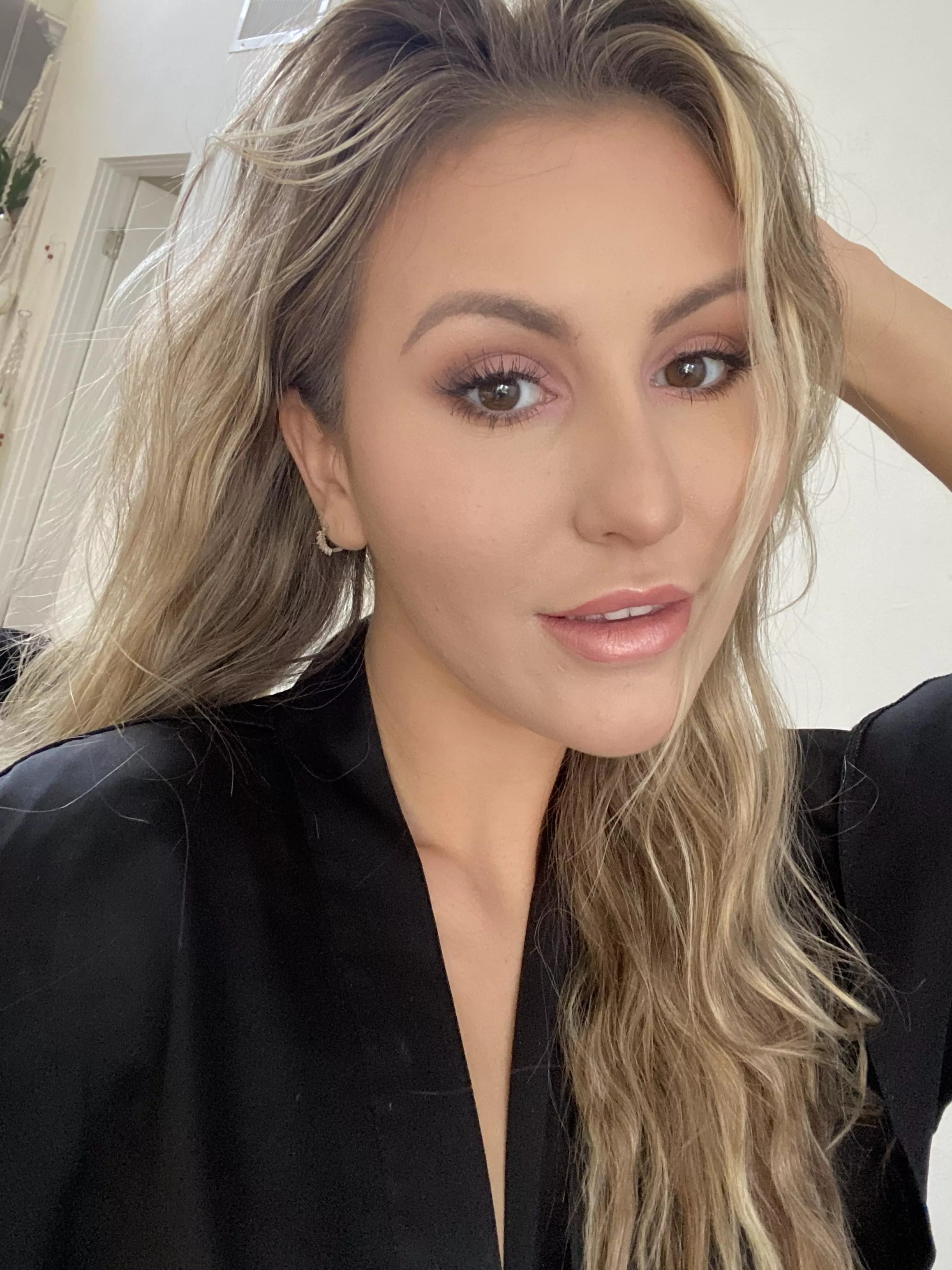 Can be classy when needed posted by Queen_Bitch_PO