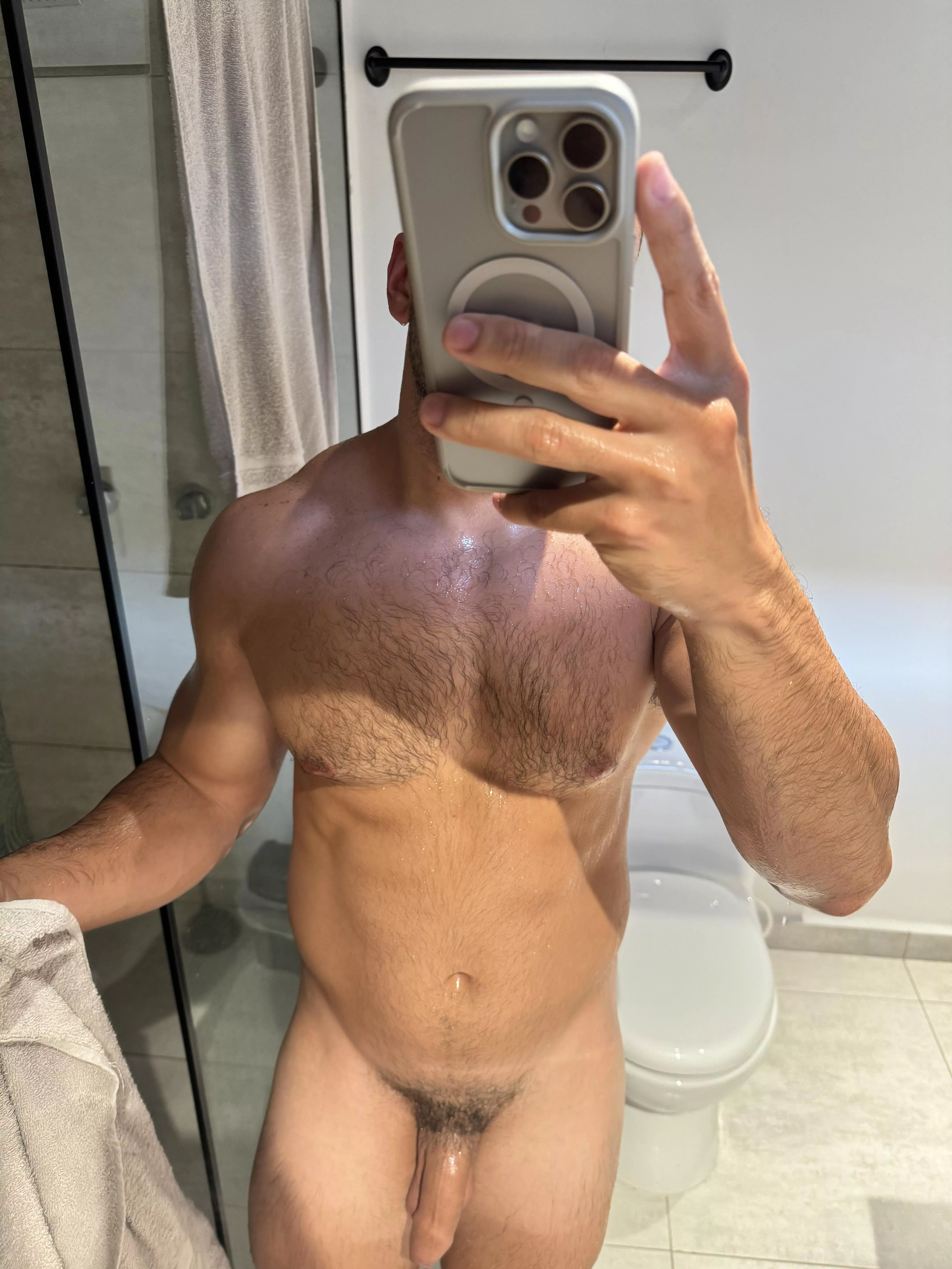 Do you want to come and shower with daddy? (30)  posted by WestcoastFitguy