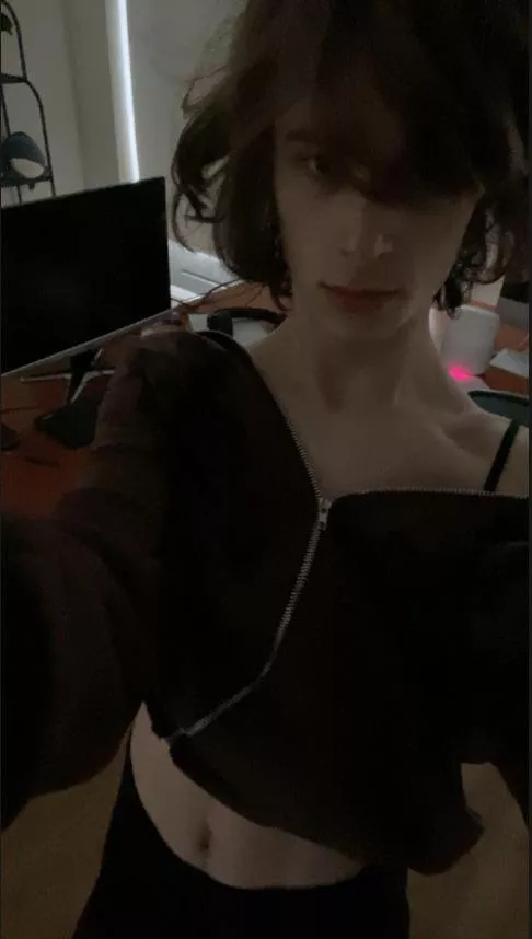 Don’t be ashamed to show your femininely 💕 posted by RecordAlternative221