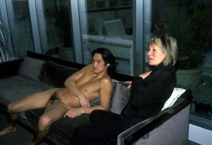 He loved being naked around women.. lucky for him his mother in law didn't mind at all 🙈 by boredhornystoner