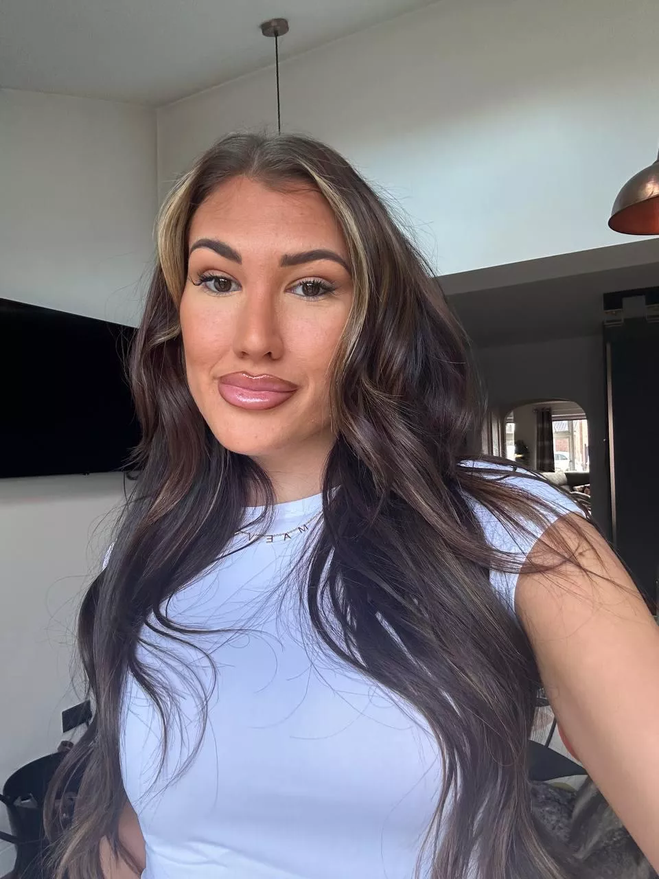 How's my hair posted by SufficientSail4615