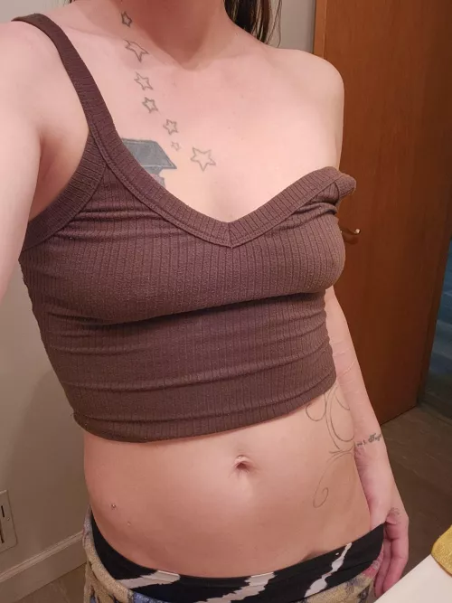 I like brown tops by Dutch13yala