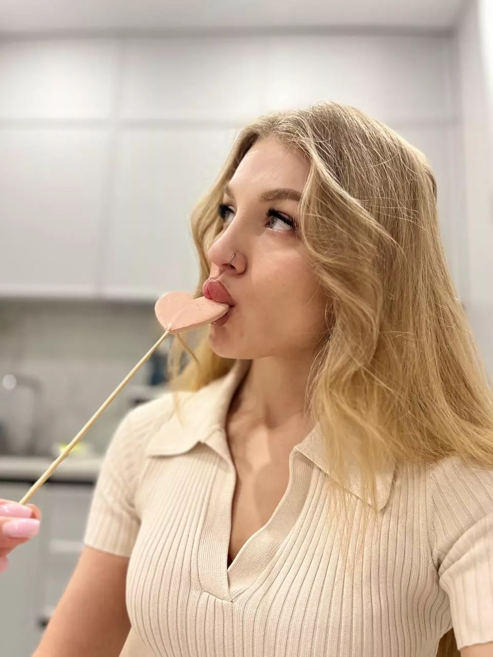 i love when you play with my blonde hair posted by Lucky_Restaurant_610