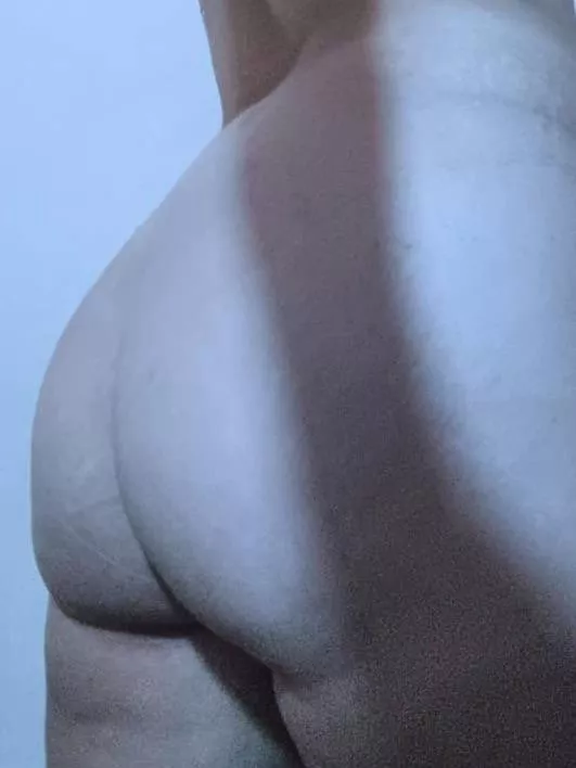 I’m craving her touch [35F] posted by Brief-Catch-007