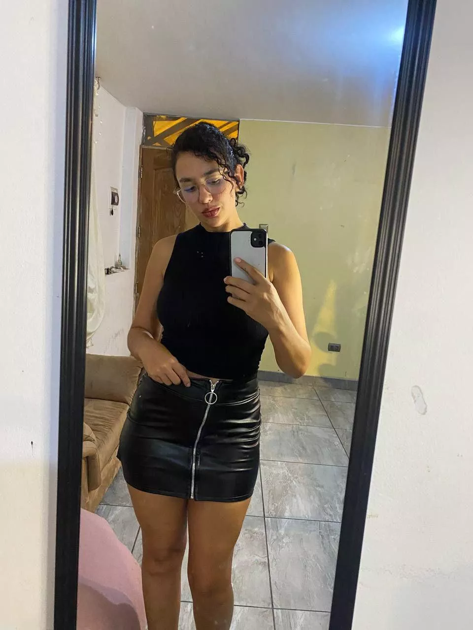 just a classy black posted by gabby_stimulus