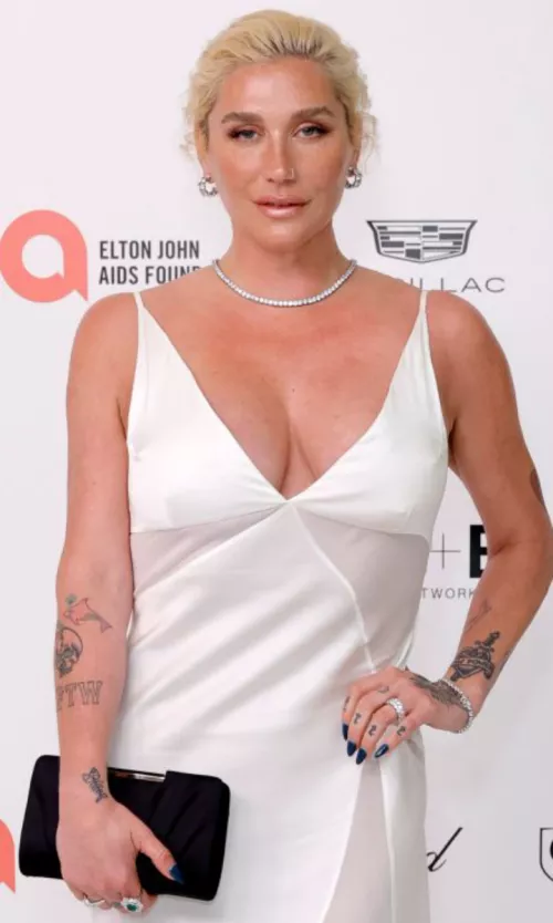 Kesha Rose by brown3cake