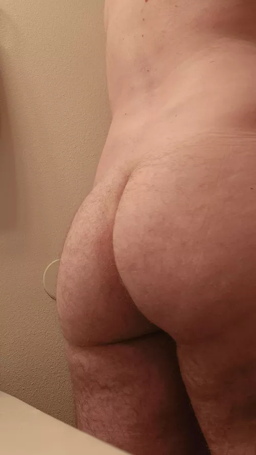 Like my hairy ass? by Tyler93xxx