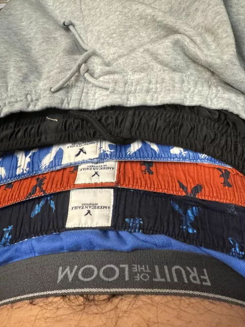 Multi sagging Fruit of Loom Briefs and AE boxers, baggy bball shorts and baggy cargo sweats. Who wants to sag with me? by coinpusherking8888