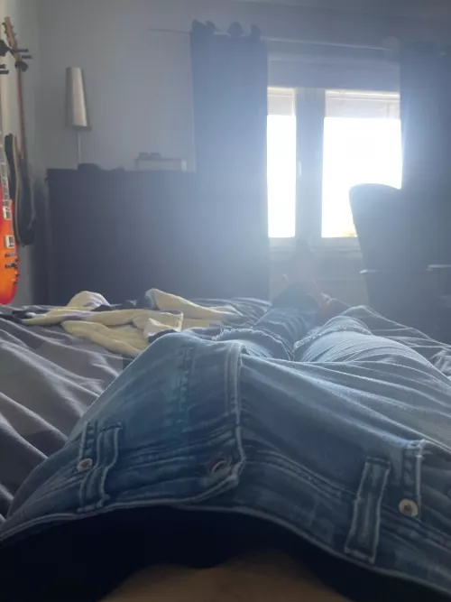 Well he woke up by 4boutt0Chill