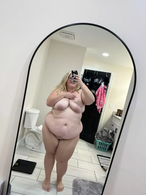 Who’s going to let me squirt on them like this? 😈💦 by Vast_Mobile5335