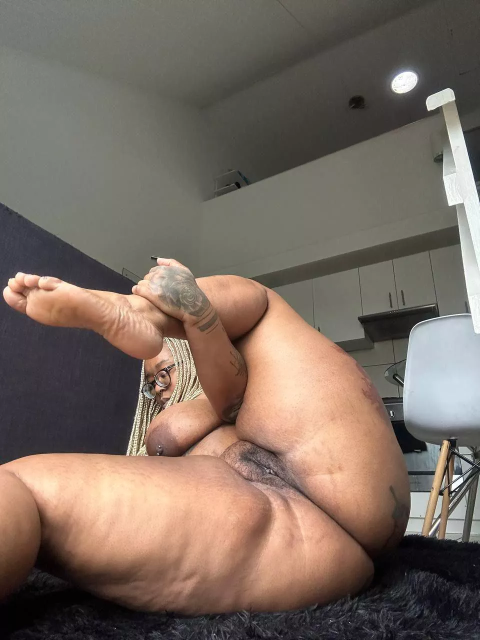 Would come over if I was right next door  posted by Active-Honey2876