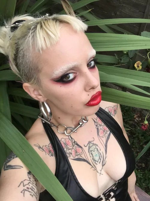 would you glaze each tattoo with your cum? by Aggravating-Curve-27