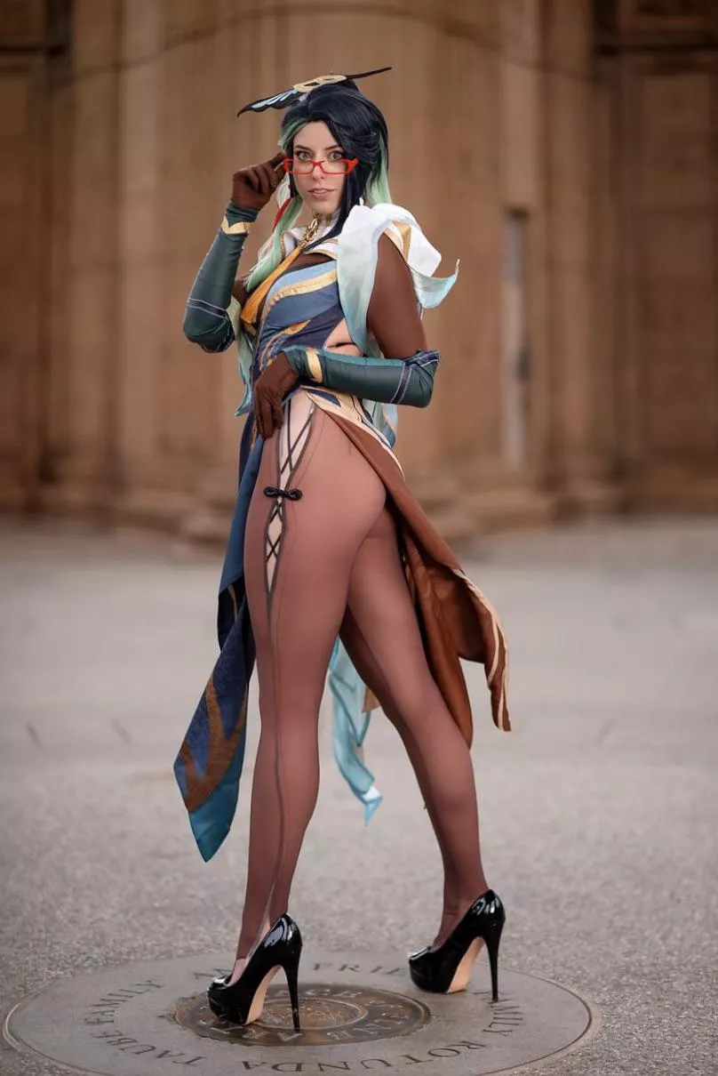 Xianyun from Genshin Impact by @contrarymarycosplay posted by extwa_cwispy
