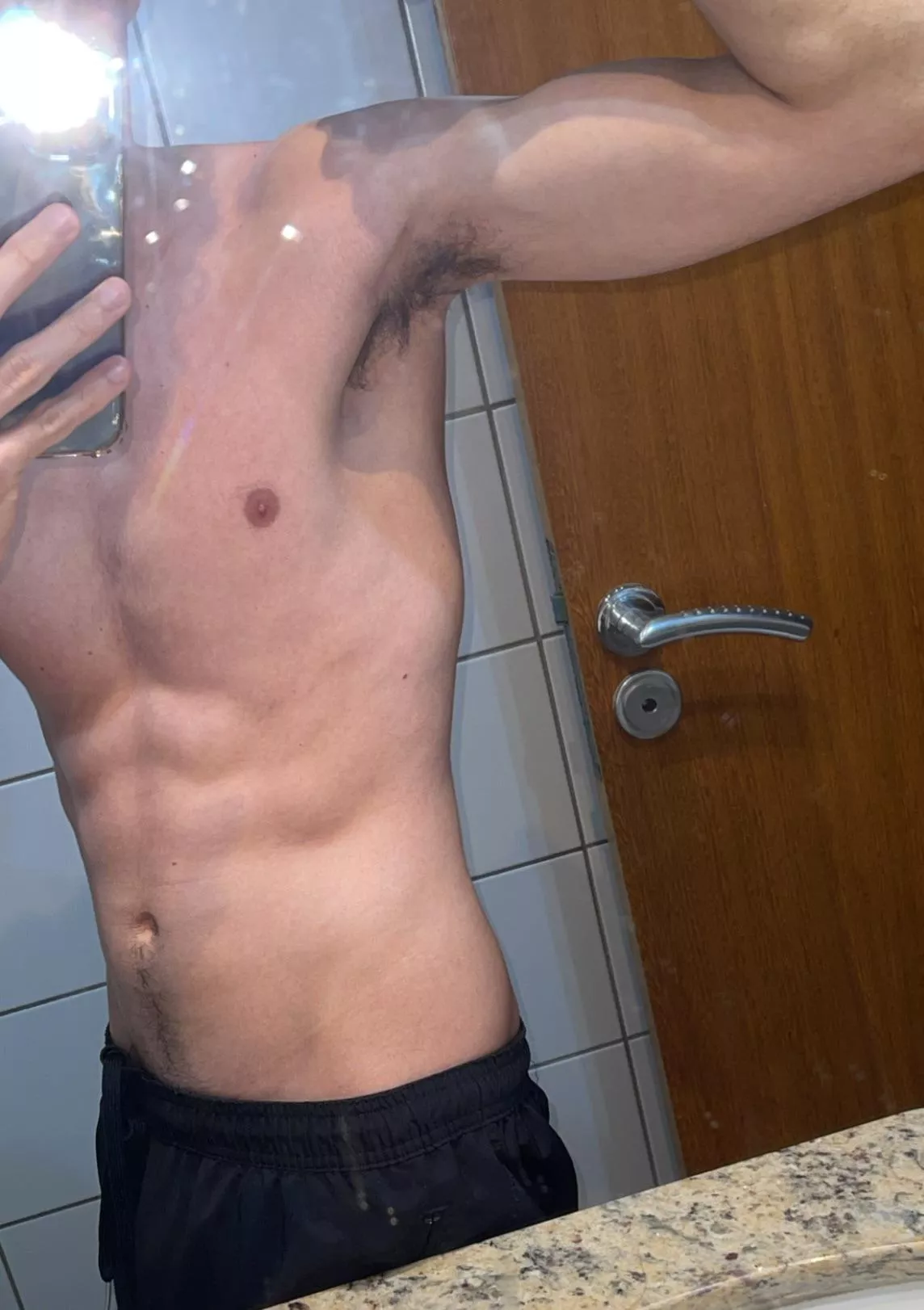 20 green eyes good looking fit 8 inches if u hot too snap me moisurf posted by alejandrojames007