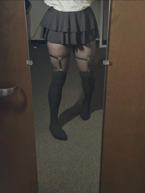 6ft7, these socks are way to short for me ;-; by Acrobatic_Business16