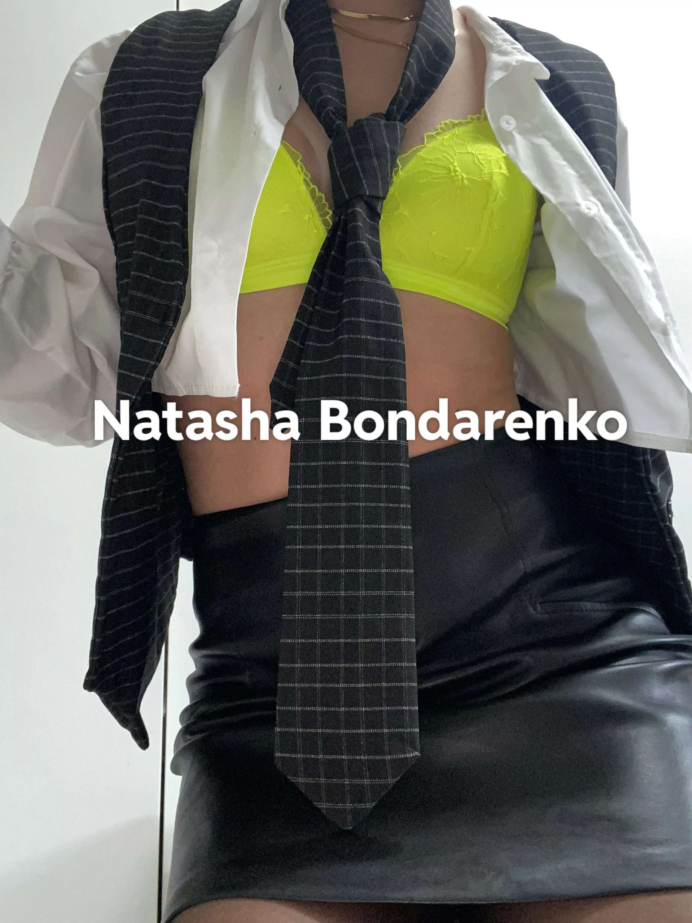 Down blouse, yellow style posted by NatyBond_OF