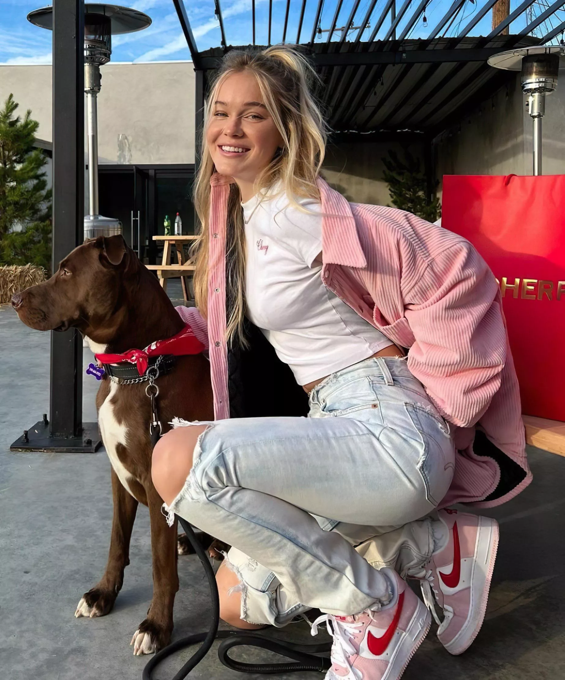 Faith Schroder posted by cashmere1977_v3