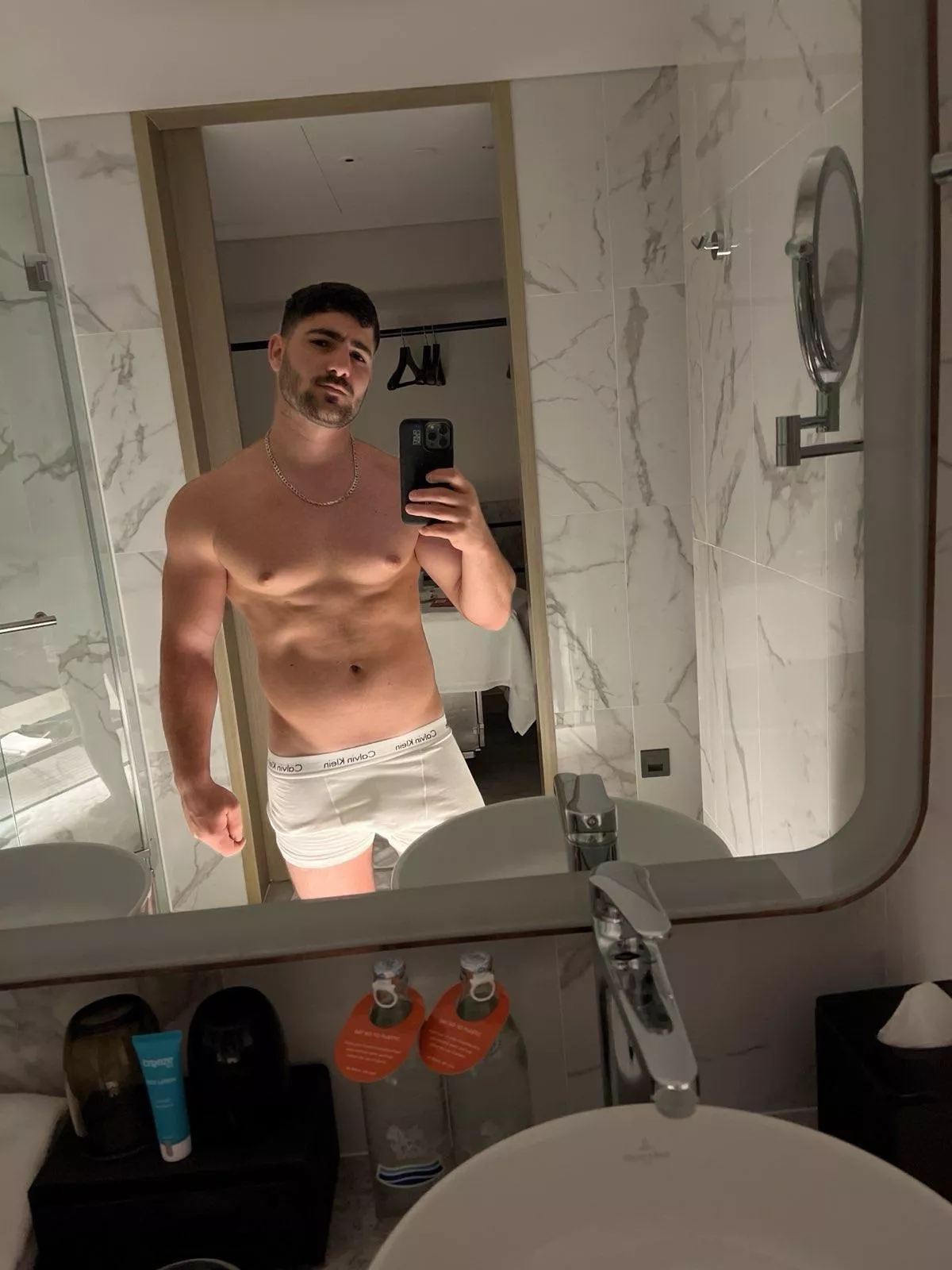 Get on your knees for your King 🫡 posted by thebicepsking