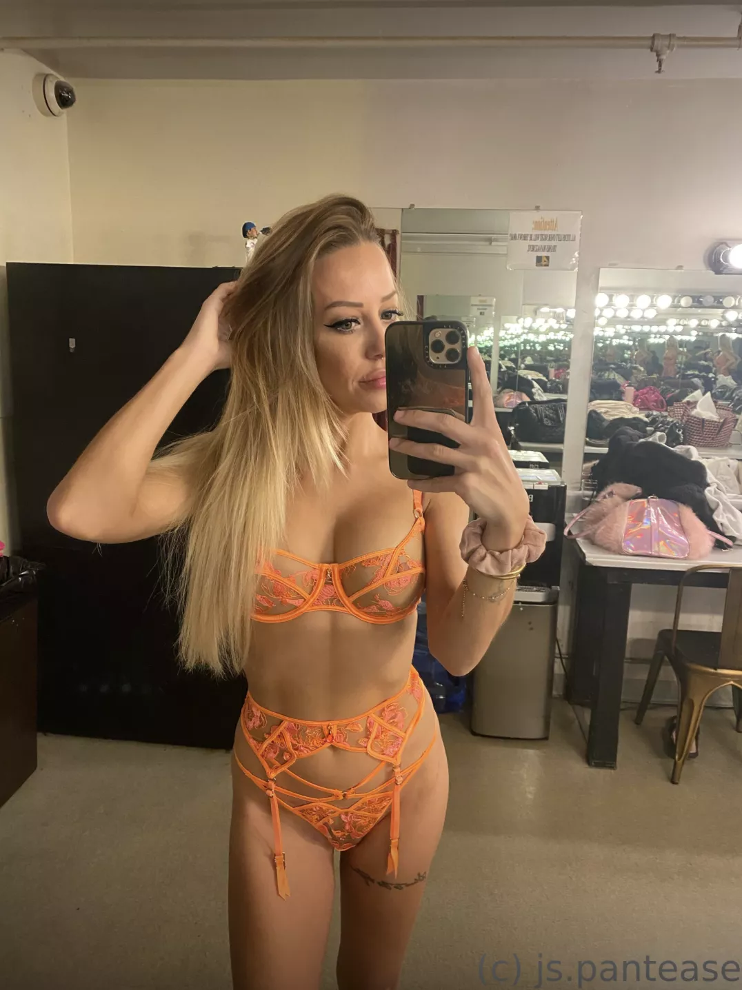 Good morning from Germany🥰 Which color of underwear is the sexiest? posted by Jacquelinesiemsen