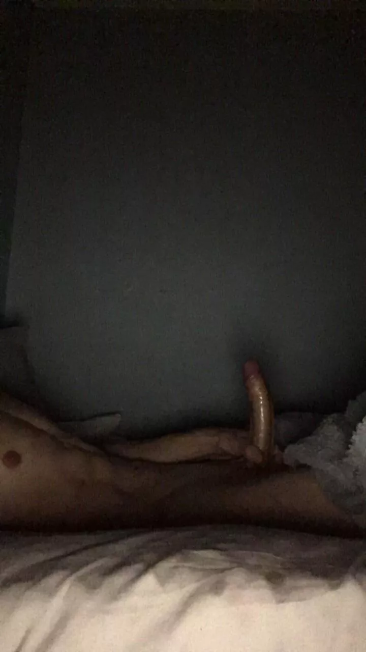 Hmu posted by Prestigious-Way-4905