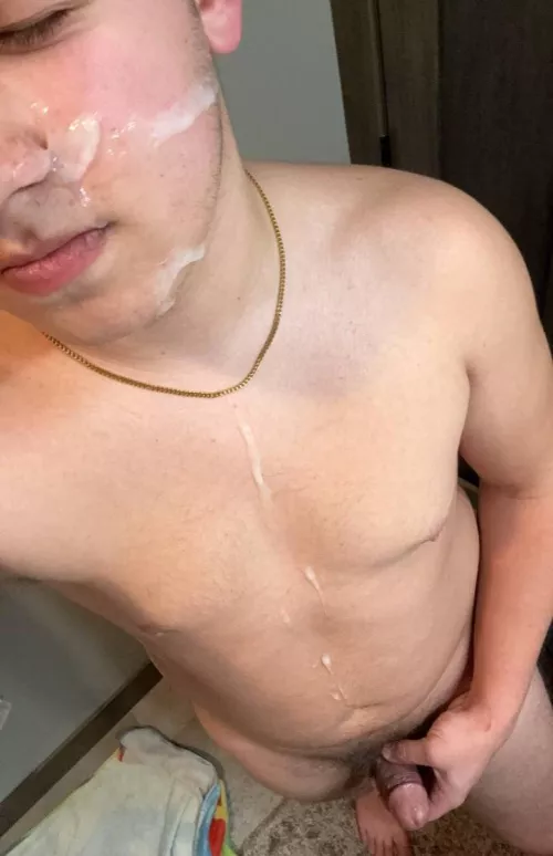 How do I look with my cum on my face? by Shakinbacon02