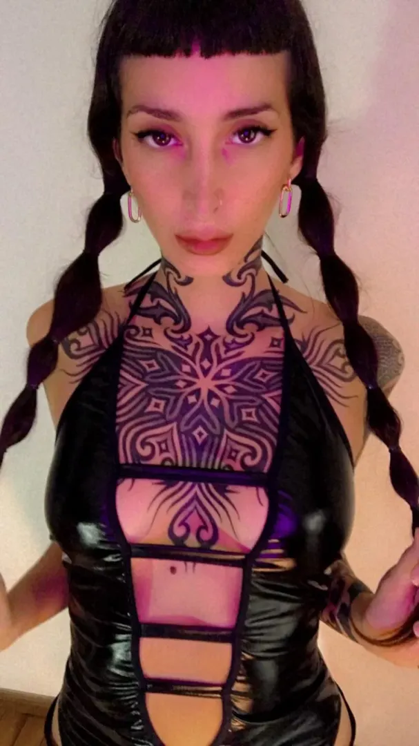I am in control, you just obey... I will make you my sissy slut  by brunesca