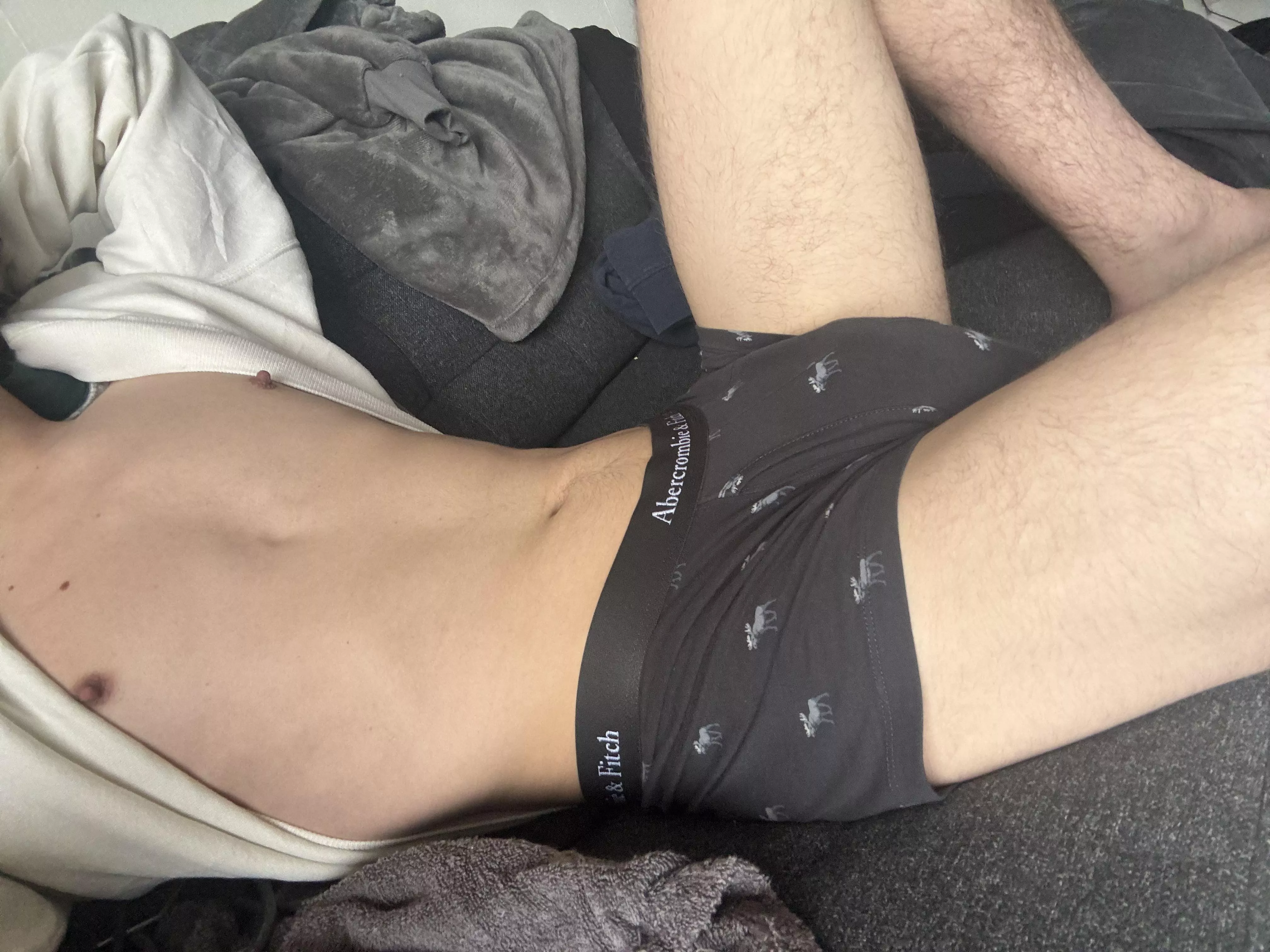 I love my new couch way to much posted by _g4yb0y_